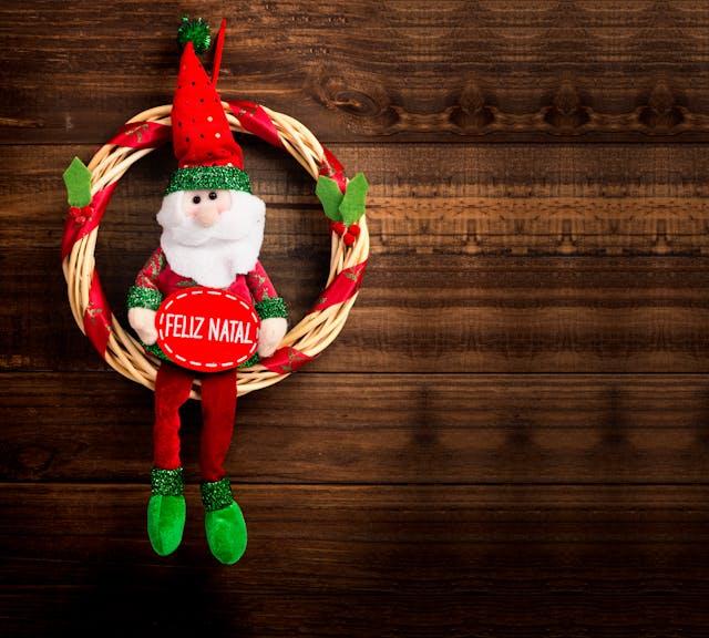 Free Winter crafts events for unpaid carers.